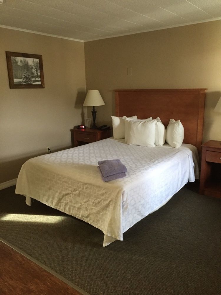 Canyon Motel Уелсбъро Екстериор снимка